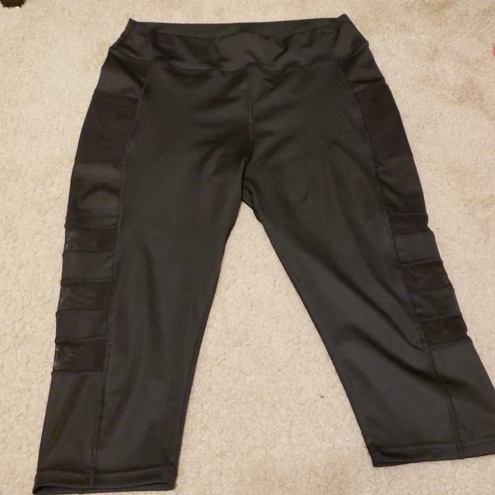 Black work out leggings